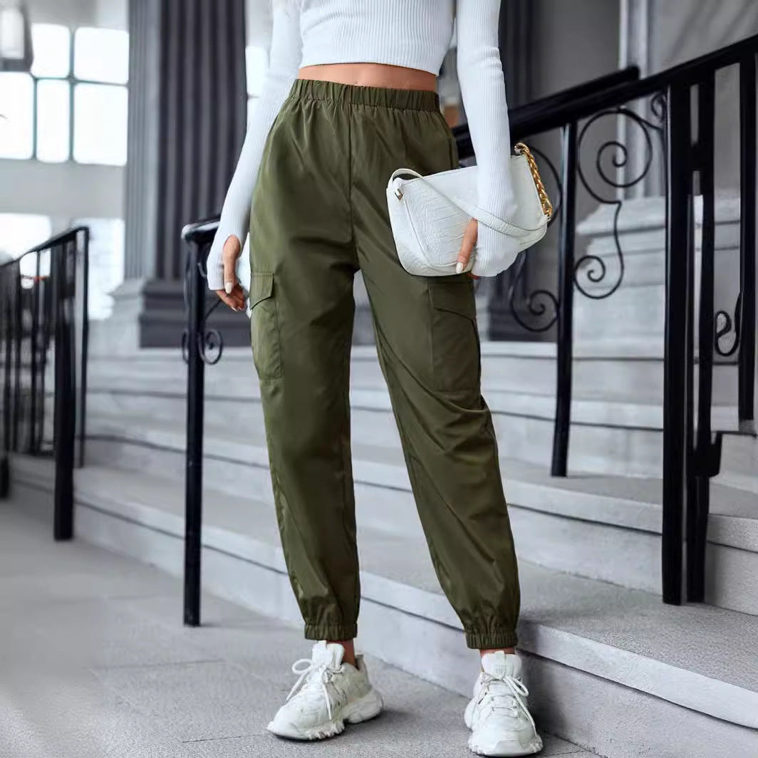 Women’s Lightweight Woven Jogger Pants